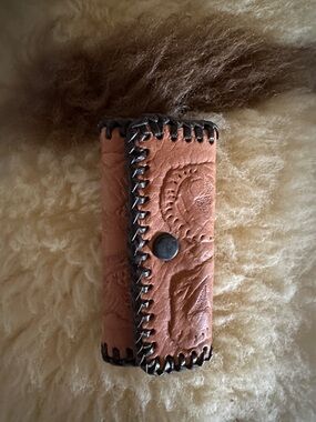 Tooled Leather Key Case with Contrast Stitching - Tan